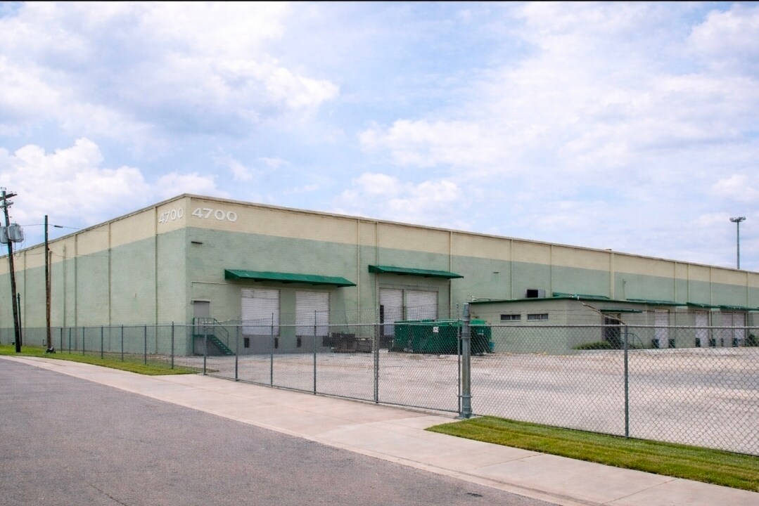 4700 Blaffer St, Houston, TX à louer Photo principale– Image 1 sur 3