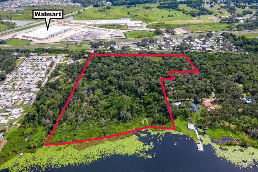 NE 49th Lane, Wildwood, FL à vendre - Aérien – Image 1 sur 10