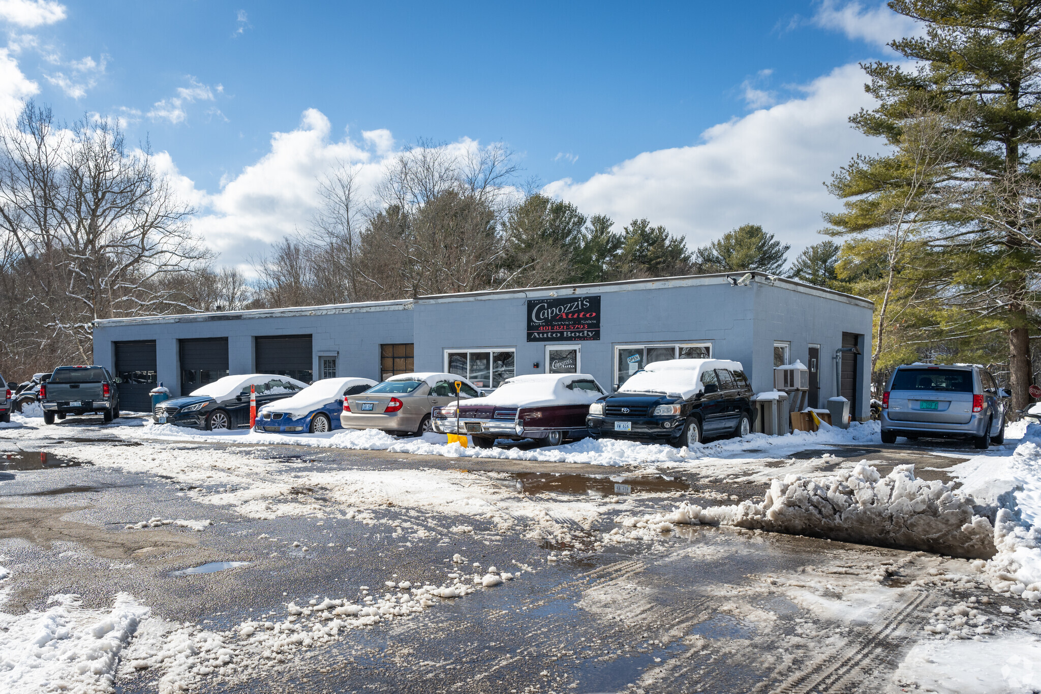 2011-2013 New London Tpke, Coventry, RI à vendre Photo principale– Image 1 sur 4