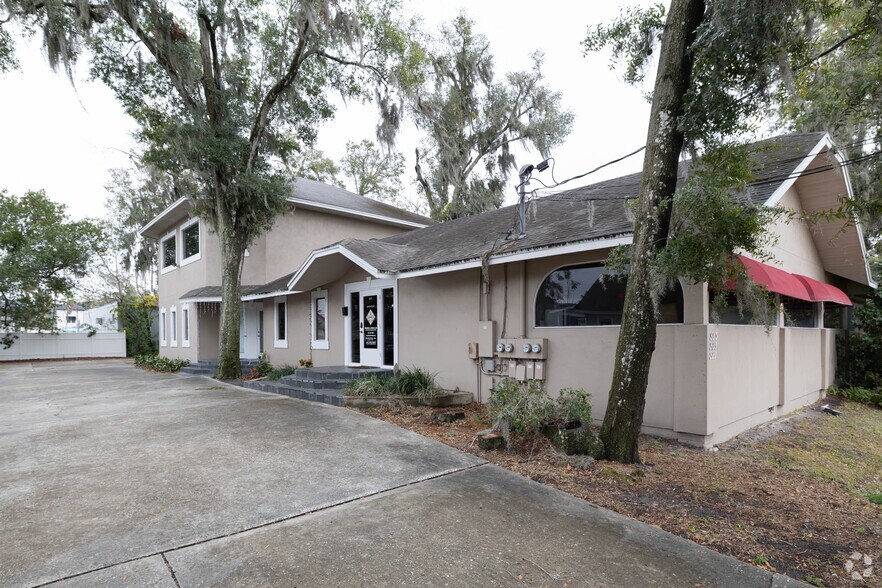 823 N Thornton Ave, Orlando, FL à vendre - Photo principale – Image 1 sur 7
