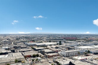 915 Mateo St, Los Angeles, CA - Vue aérienne vue de carte - Image1