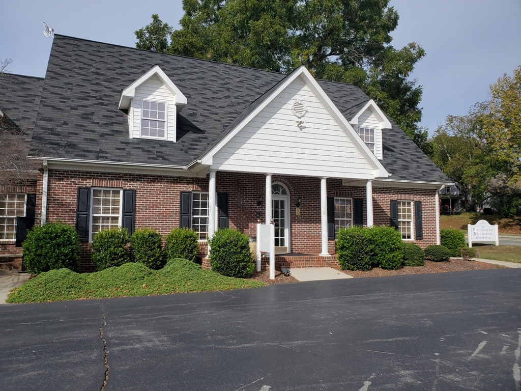 288 East St, Pittsboro, NC à louer Photo de l’immeuble– Image 1 sur 2
