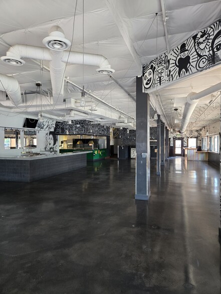 4 E University Dr, Tempe, AZ à louer - Photo de l’immeuble – Image 3 sur 44