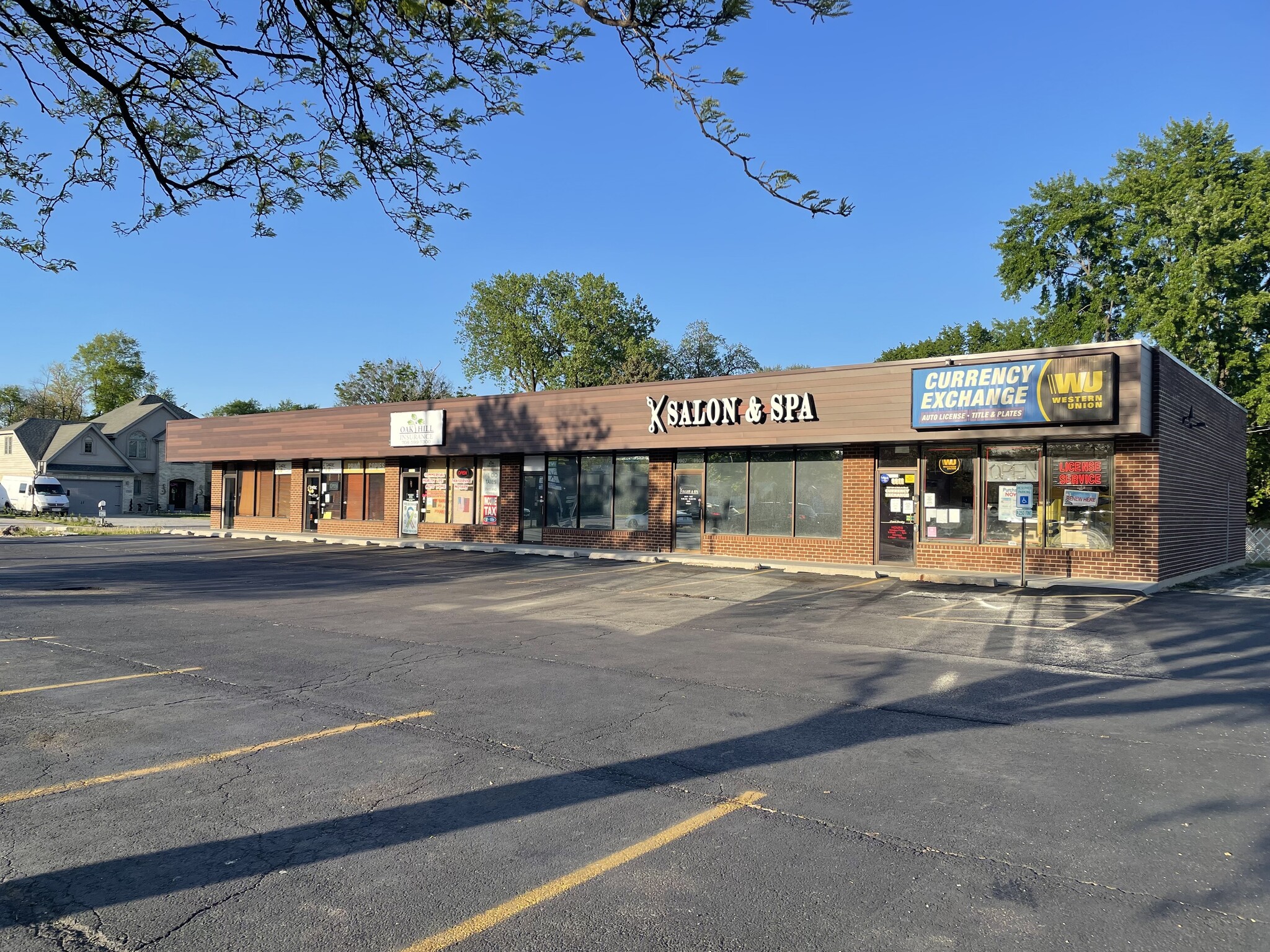 9901-9911 S Roberts Rd, Palos Hills, IL à louer Photo principale– Image 1 sur 2