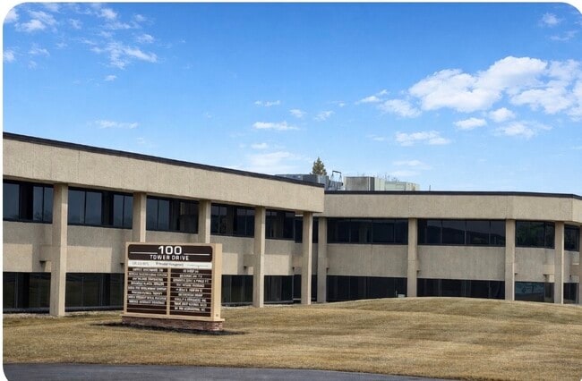 Plus de détails pour 100 Tower Dr, Burr Ridge, IL - Bureau à louer