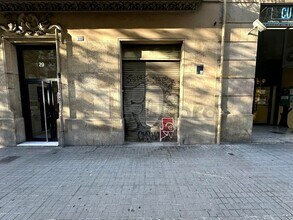 Local commercial dans Barcelone, Barcelona à louer Photo de l’immeuble– Image 2 sur 6