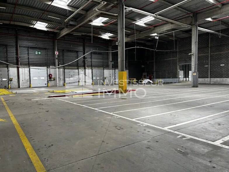 Industriel/Logistique dans Le Meux à vendre - Photo intérieure – Image 2 sur 5