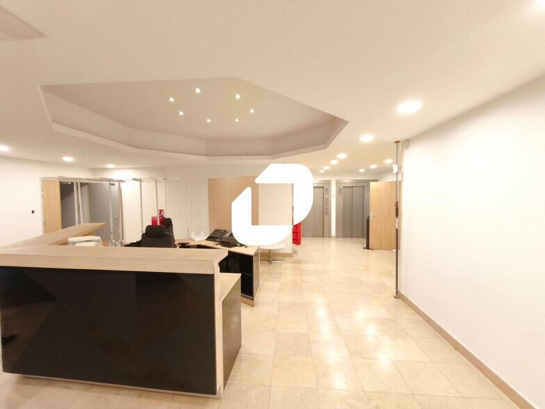 Bureau dans Fontenay-sous-Bois à louer - Photo intérieure – Image 3 sur 20