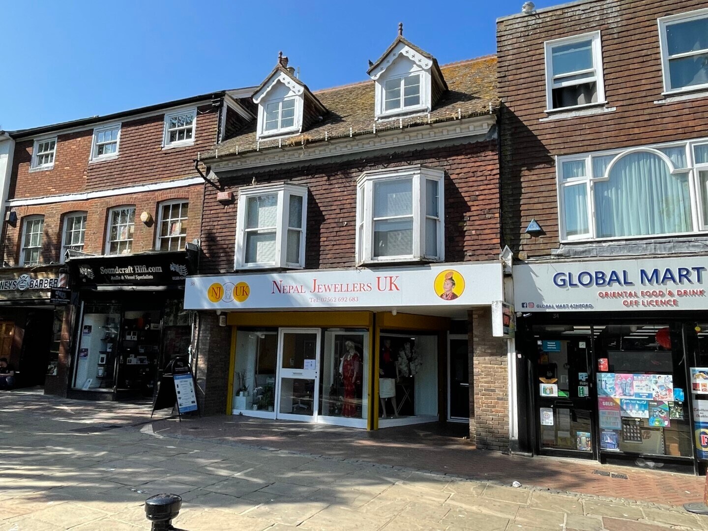 36-38 High St, Ashford à louer Photo principale– Image 1 sur 9