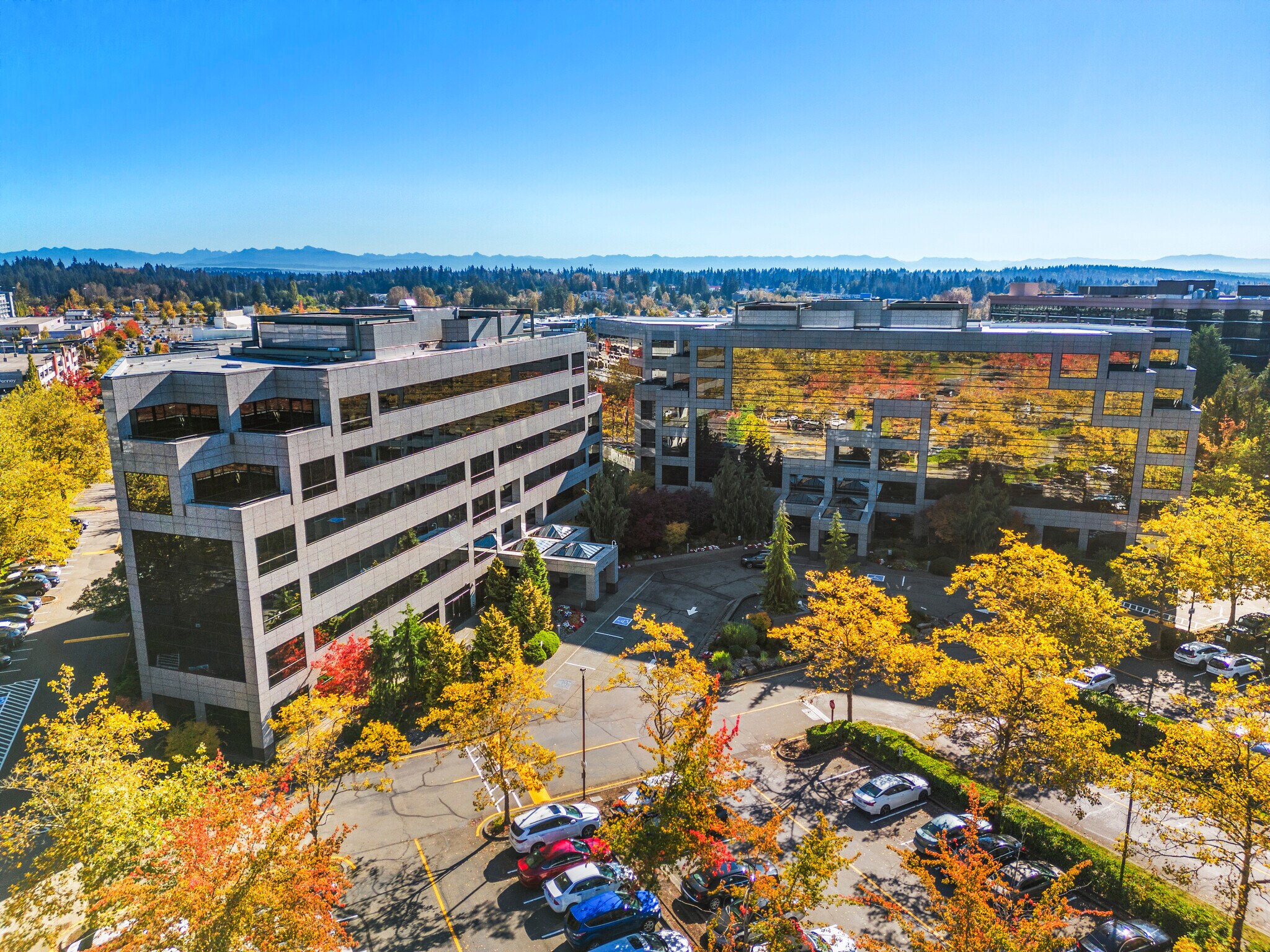 3400 188th St SW, Lynnwood, WA à louer Photo de l’immeuble– Image 1 sur 13