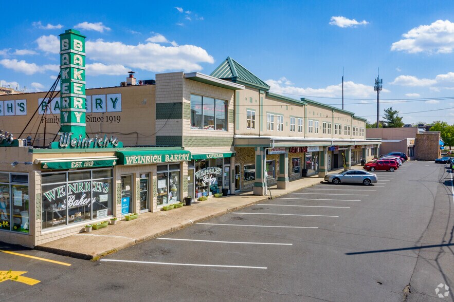 31-49 Easton Rd, Willow Grove, PA à louer - Photo principale – Image 2 sur 10