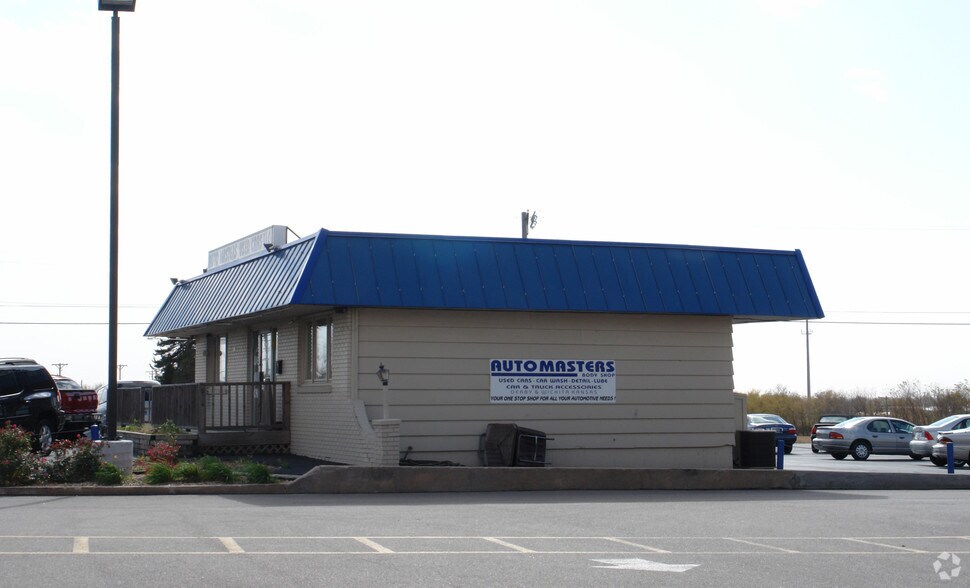 901 N Buckner St, Derby, KS à vendre - Photo de l’immeuble – Image 2 sur 6