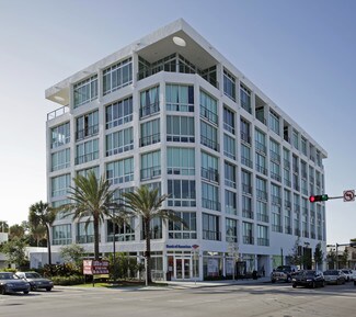 Plus de détails pour 8101 Biscayne Blvd, Miami, FL - Bureau à vendre