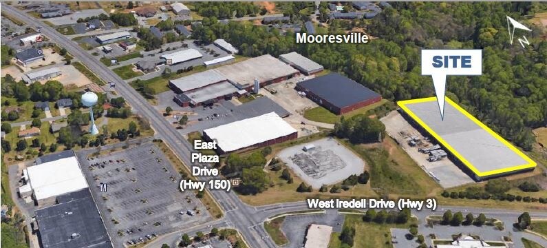 460 E Plaza Dr, Mooresville, NC à louer Photo principale– Image 1 sur 17