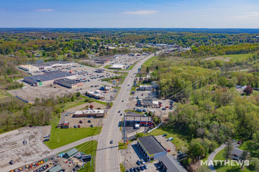 15924 State Route 170, East Liverpool, OH à vendre - Photo de l’immeuble – Image 2 sur 4