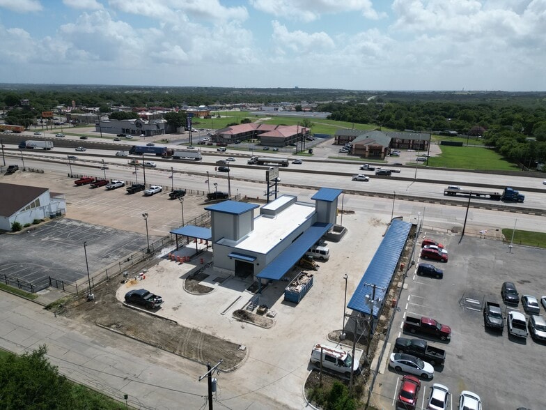 4444 South Fwy, Fort Worth, TX à vendre - Photo de l’immeuble – Image 3 sur 21