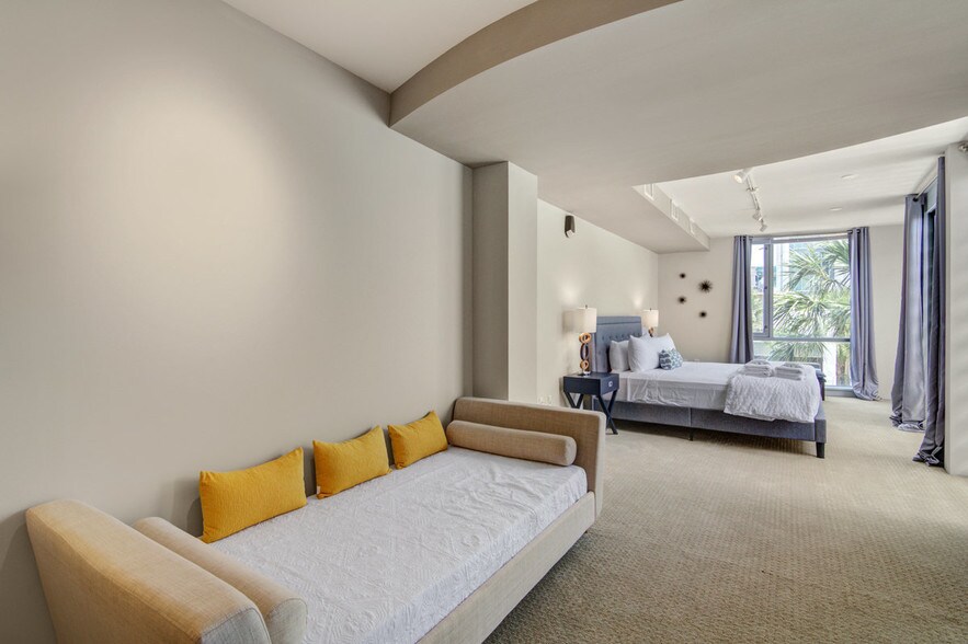 487 King St, Charleston, SC à vendre - Photo de l’immeuble – Image 3 sur 81