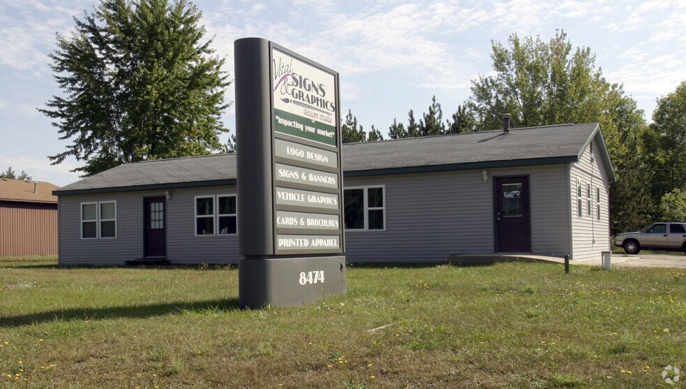 8474 Mason Dr, Newaygo, MI à vendre - Photo de l’immeuble – Image 2 sur 5