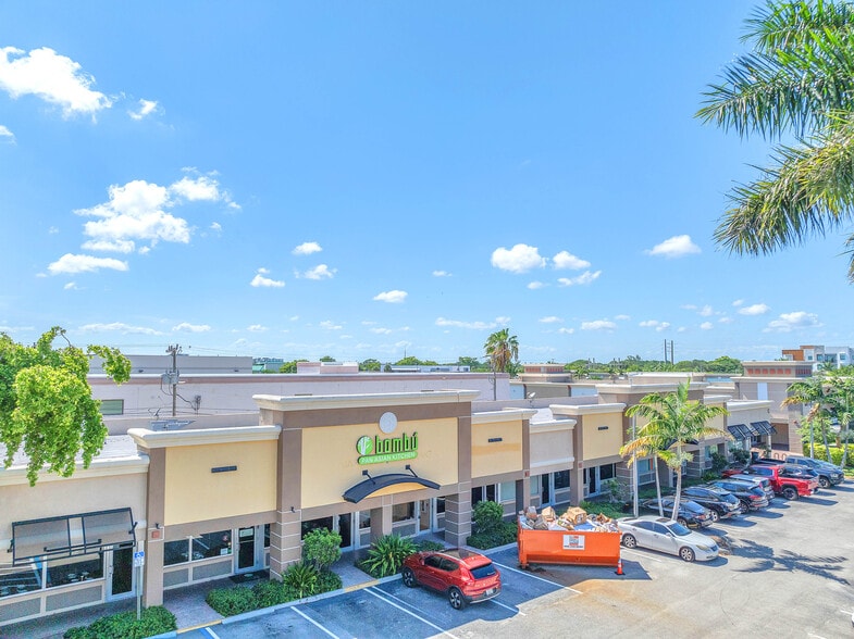 141 NW 20th St, Boca Raton, FL à louer - Photo de l’immeuble – Image 2 sur 16
