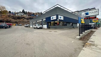 229 Victoria St W, Kamloops BC - immobilier d'entreprise