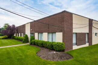 Plus de détails pour 15-17 Daniel Rd, Fairfield, NJ - Industriel/Logistique à louer