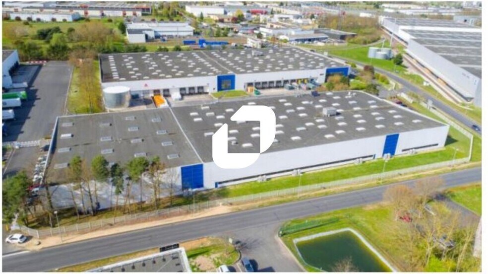 Industriel/Logistique dans Ormes à louer - Aérien – Image 3 sur 6