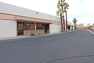 Plus de détails pour 75-091 St. Charles Pl, Palm Desert, CA - Local d'activités à louer