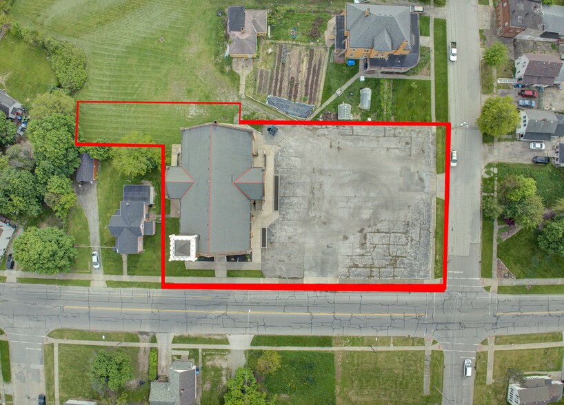 1548 Reid Ave, Lorain, OH à vendre - Photo de l’immeuble – Image 3 sur 21