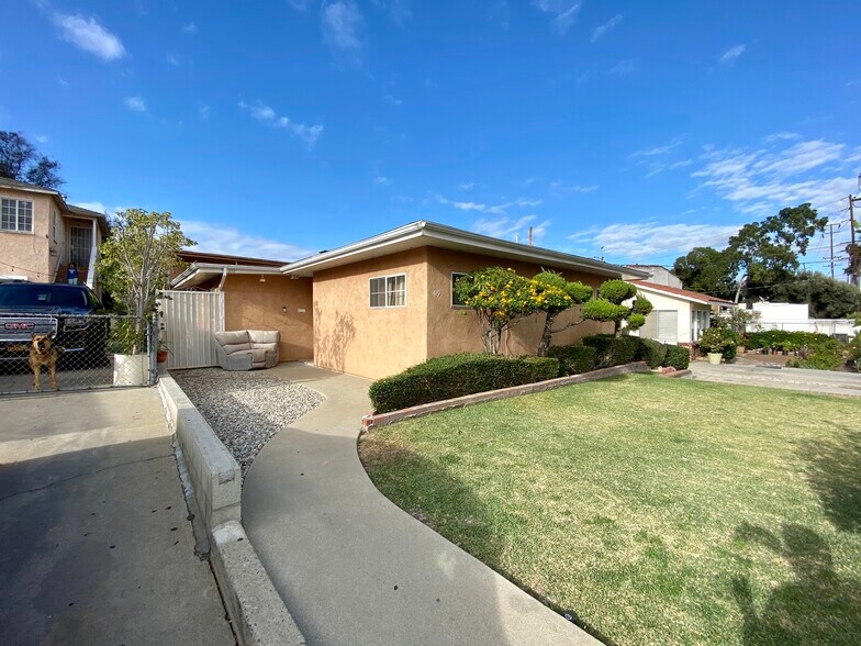 419 La Colina Dr, Inglewood, CA à vendre - Photo de l’immeuble – Image 2 sur 24