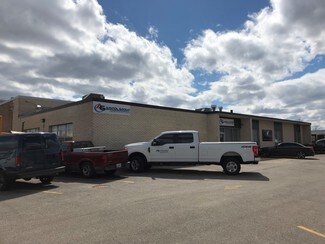 Plus de détails pour 521 Santa Rosa Dr, Des Plaines, IL - Industriel/Logistique à louer