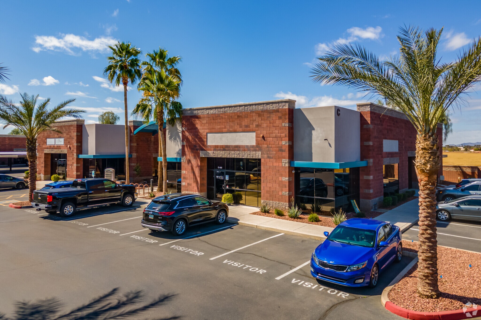 12725 W Indian School Rd, Litchfield Park, AZ à louer Photo principale– Image 1 sur 4