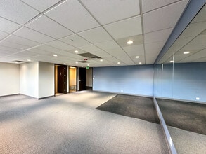 1777 S Bellaire St, Denver, CO à louer Photo intérieure– Image 1 sur 8