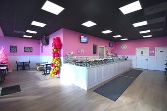 6333 Jericho Tpke, Commack, NY à louer Photo intérieure– Image 2 sur 6