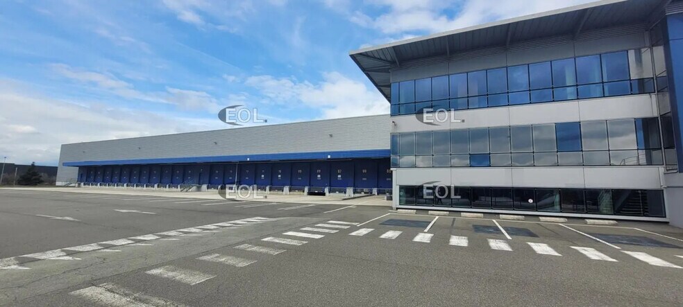 Industriel/Logistique dans Étupes à louer - Photo de l’immeuble – Image 2 sur 19