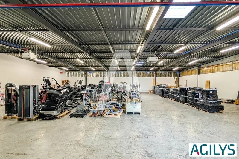 5 Avenue D'Amazonie, Les Ulis à louer - Photo de l’immeuble – Image 3 sur 12
