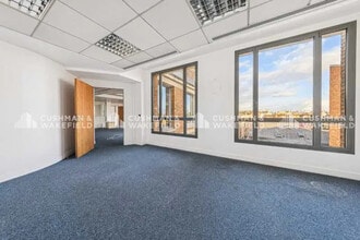 37 Rue De Liège, Paris à louer Photo intérieure– Image 1 sur 6