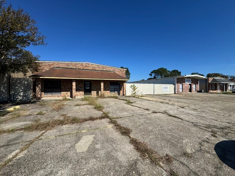 9941-9951 Mammoth ave, Baton Rouge, LA à vendre - Photo de l’immeuble – Image 2 sur 6