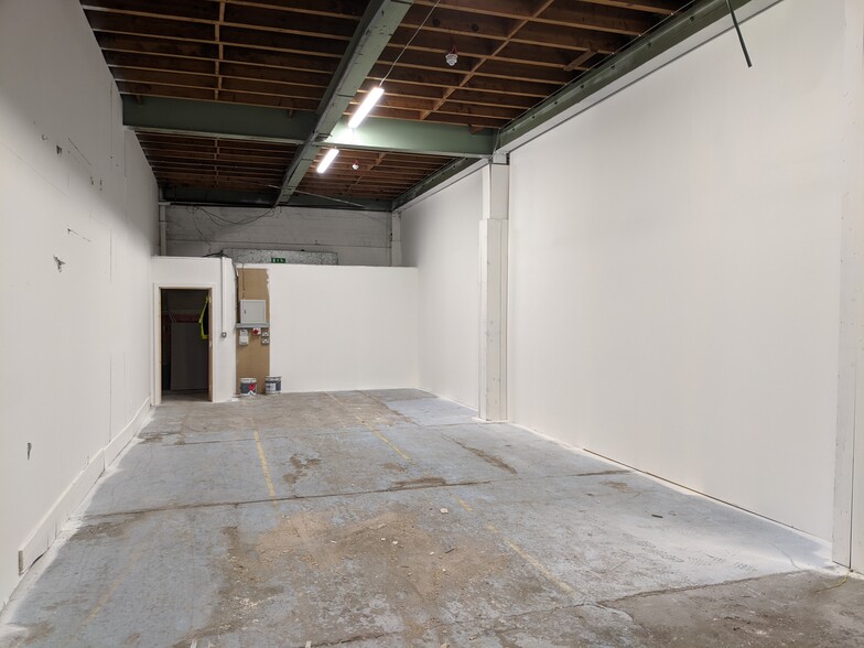 1 MacDowall St, Paisley à louer - Photo de la construction – Image 2 sur 7