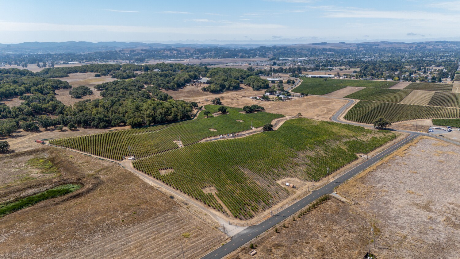 3340 Lichau Rd, Penngrove, CA à vendre Photo principale– Image 1 sur 25