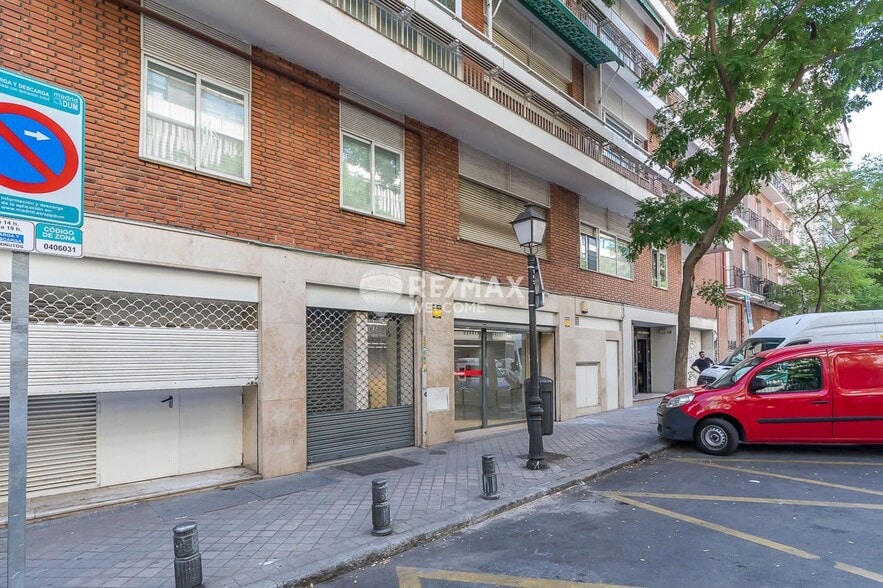 Local commercial dans Madrid, Madrid à louer - Photo intérieure – Image 1 sur 17