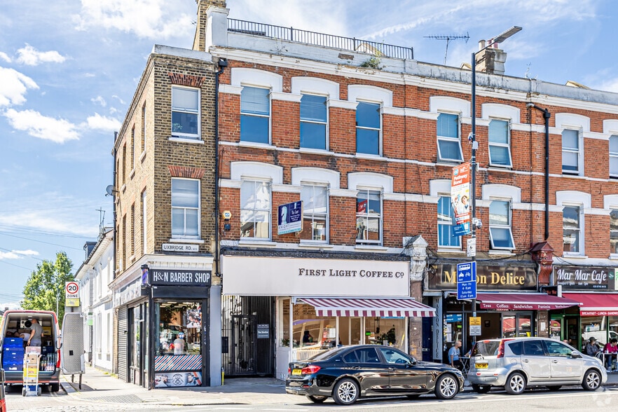 191A Uxbridge Rd, Londres à louer - Photo principale – Image 1 sur 2