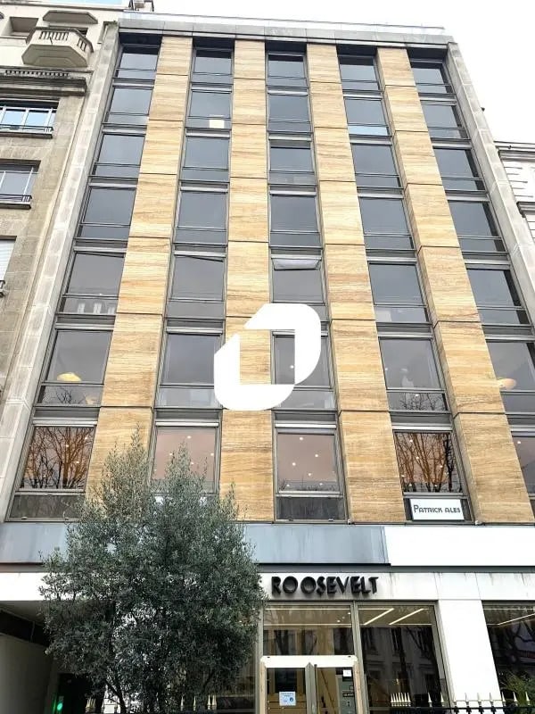 35 Avenue Franklin D. Roosevelt, Paris à louer Photo de l’immeuble– Image 1 sur 14