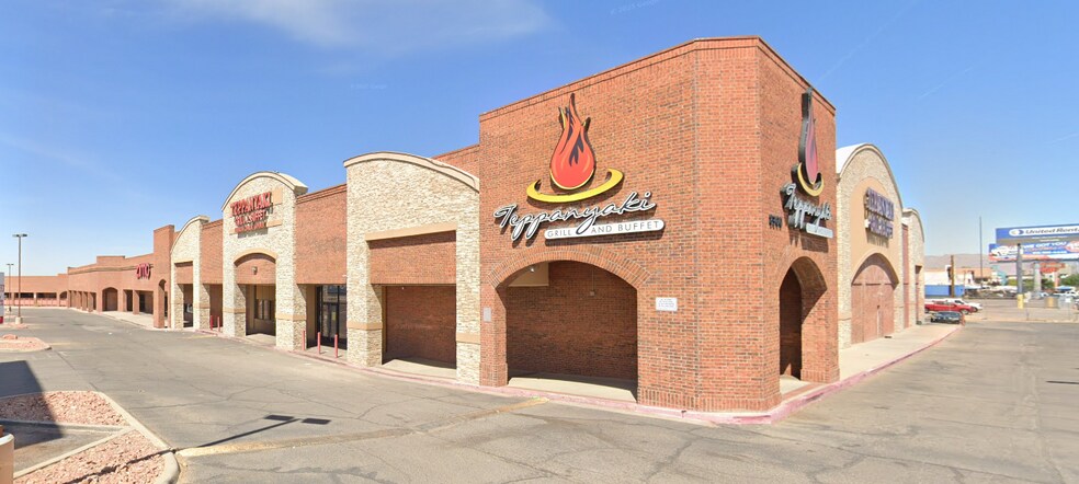 8300 Gateway Blvd E, El Paso, TX à louer - Photo principale – Image 1 sur 1