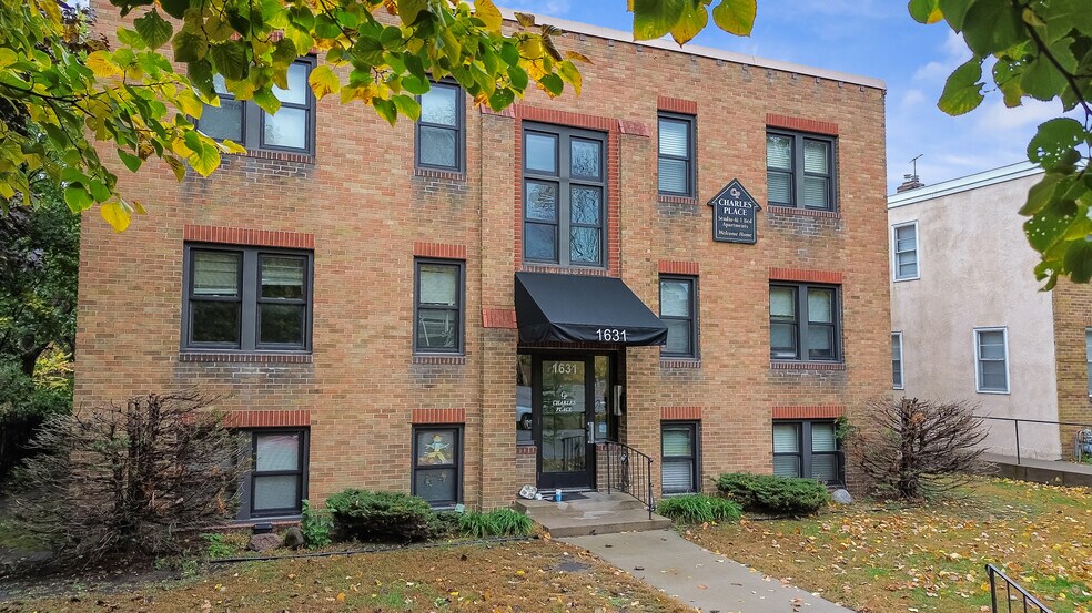 1631 Charles Ave, Saint Paul, MN à vendre - Photo de l’immeuble – Image 3 sur 32