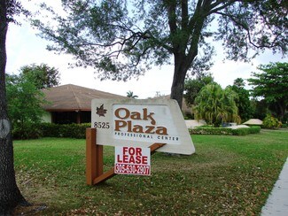 Plus de détails pour 8525 SW 92nd St, Miami, FL - Bureau à vendre