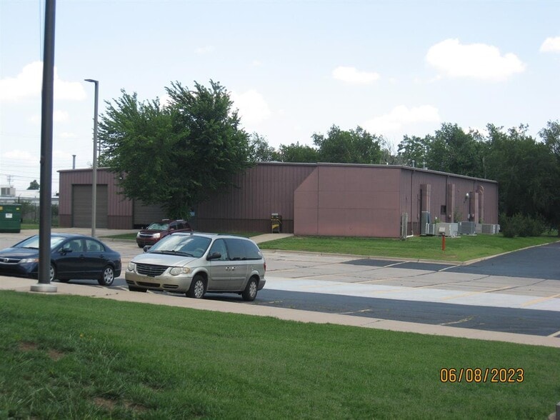 3717 NW 34th St, Oklahoma City, OK à vendre - Photo principale – Image 1 sur 3