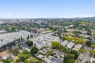 735 N Orange Blvd, Pasadena, CA - Vue aérienne vue de carte - Image1