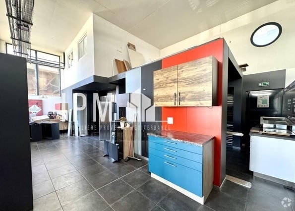 Local commercial dans Marseille à louer Photo intérieure– Image 1 sur 4