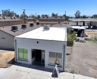 Plus de détails pour 1122 Dover Pl, Delano, CA - Local commercial à vendre