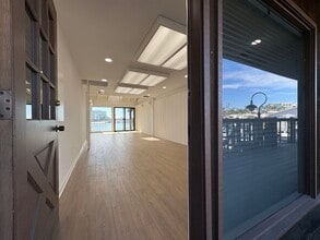 2711-2729 W Coast Hwy, Newport Beach, CA à louer Photo intérieure– Image 1 sur 8